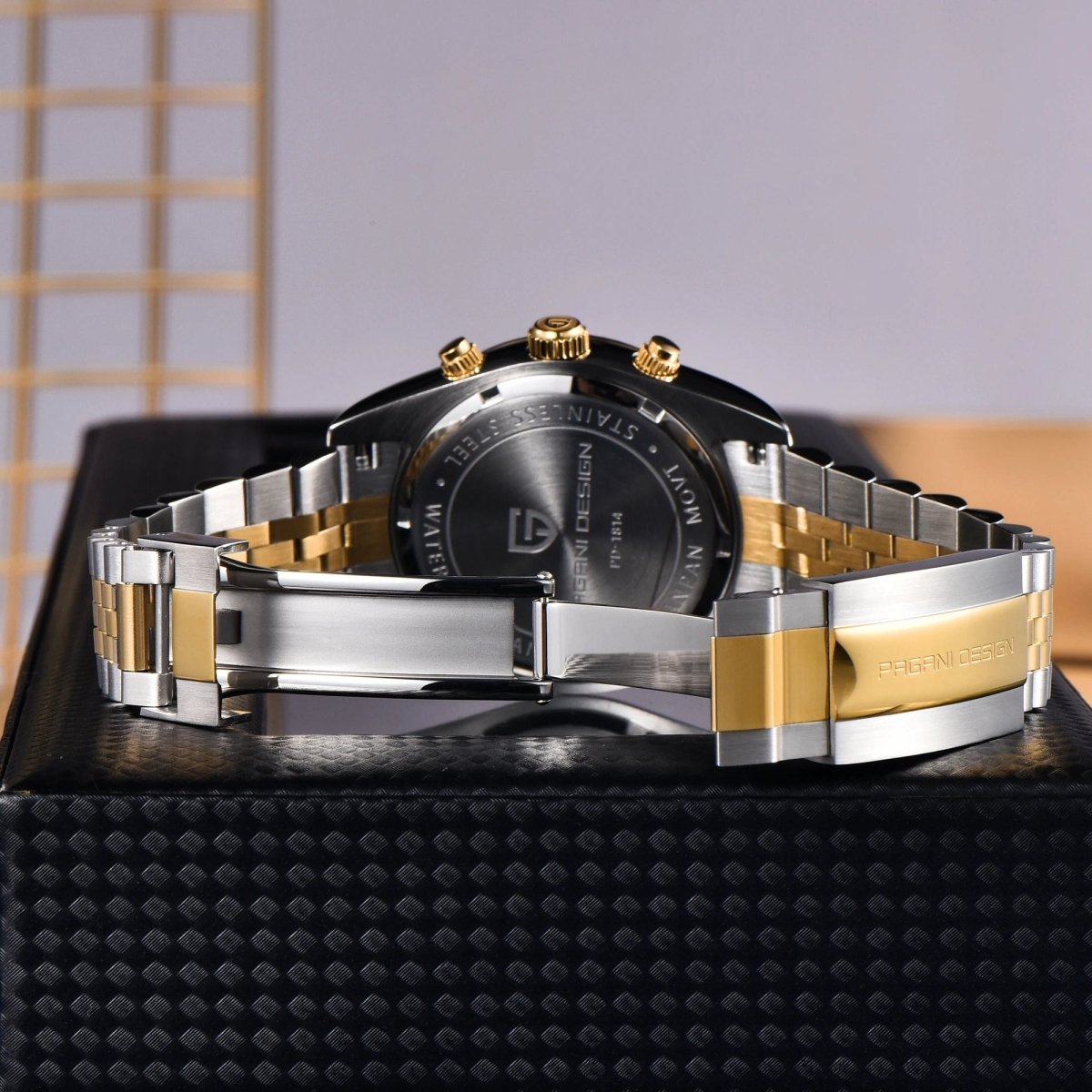 PD-1814 – Gold Black