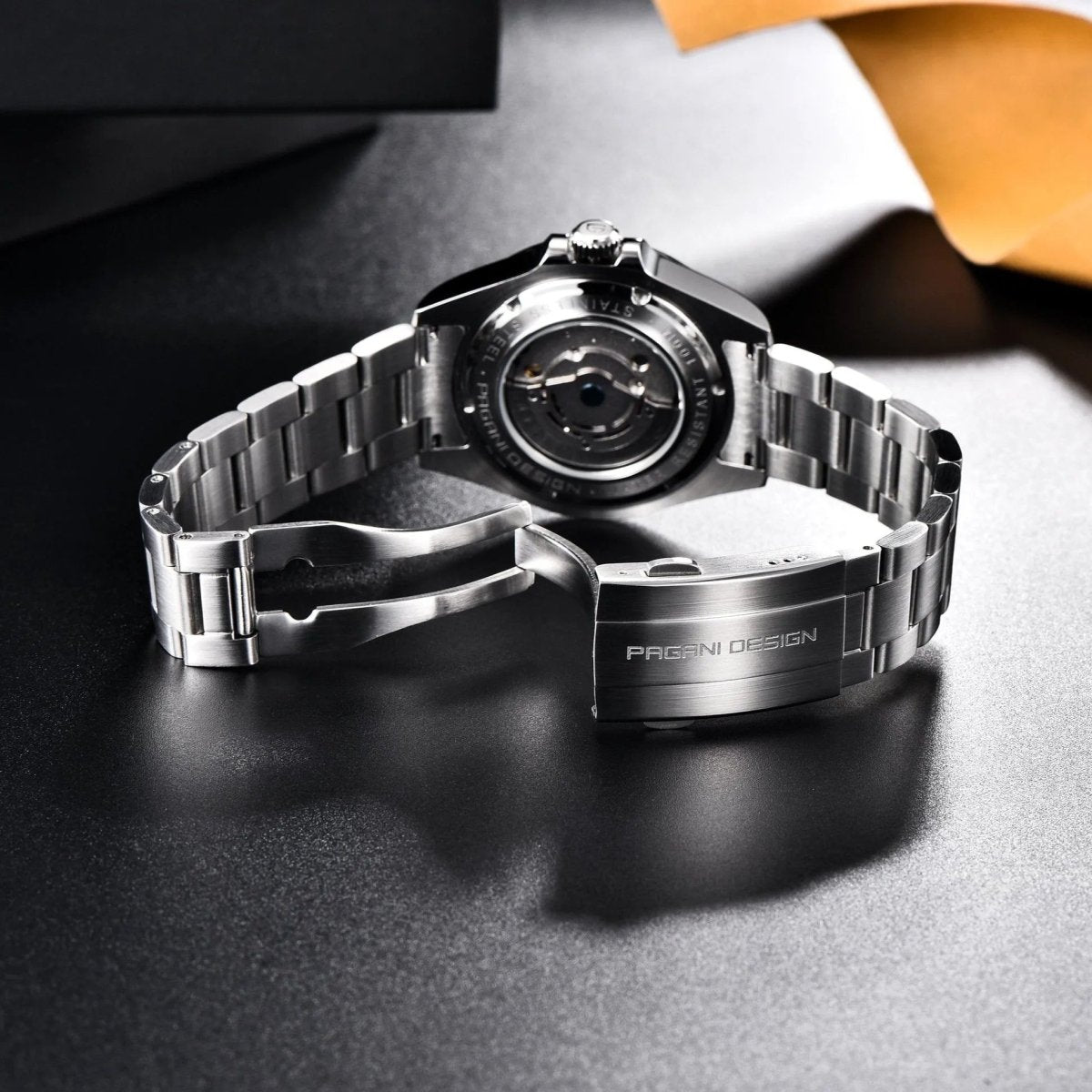 PD - 1682 GMT – Black