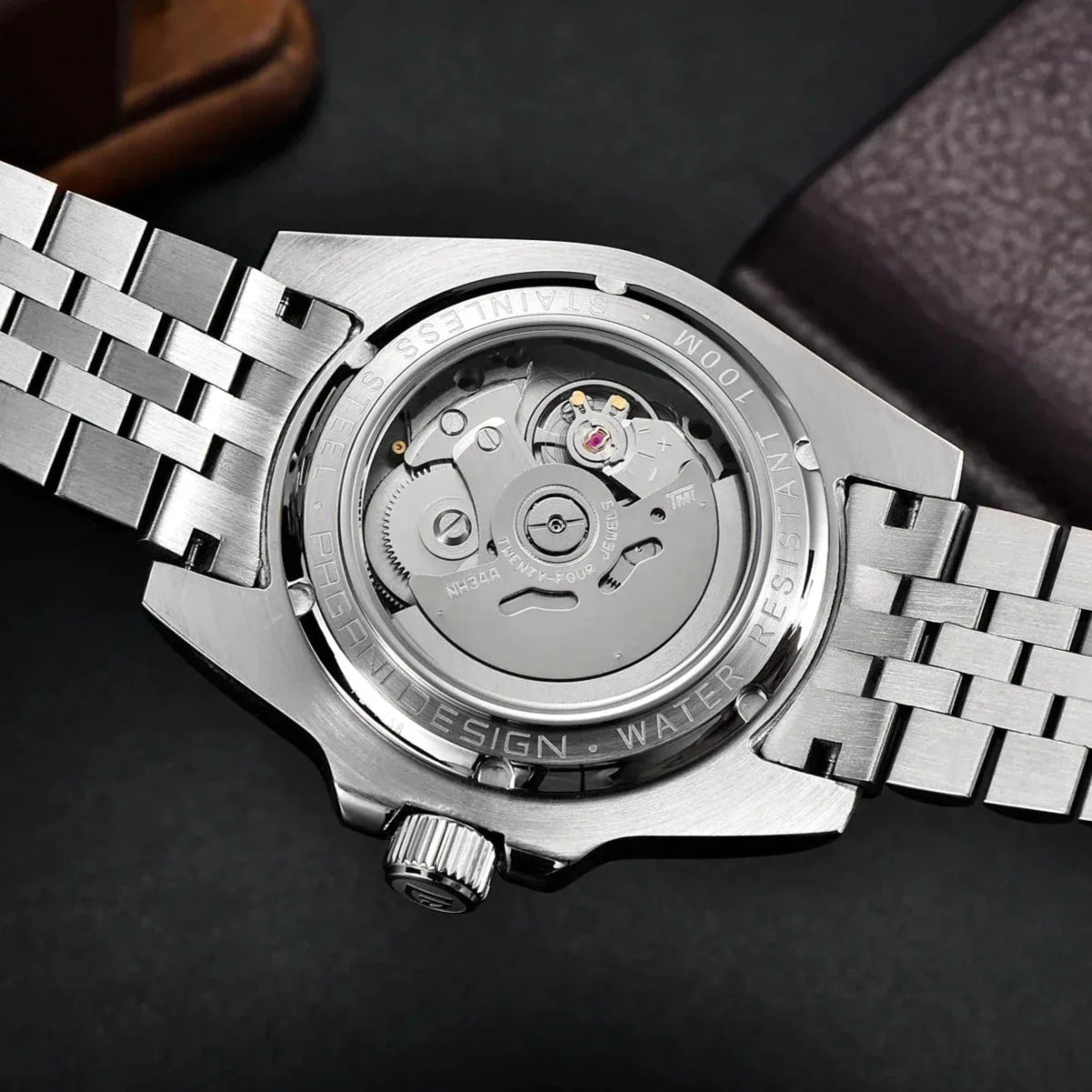 PD - 1758 GMT – Blue